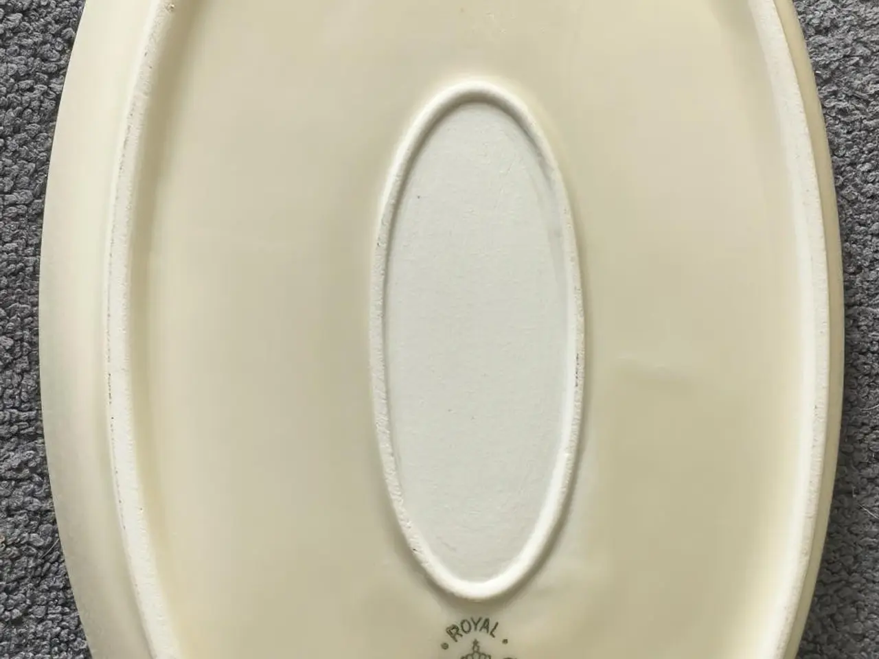 Billede 2 - ROYAL COPENHAGEN "ASMILD FAD" 1. SORTERING 13,5X22