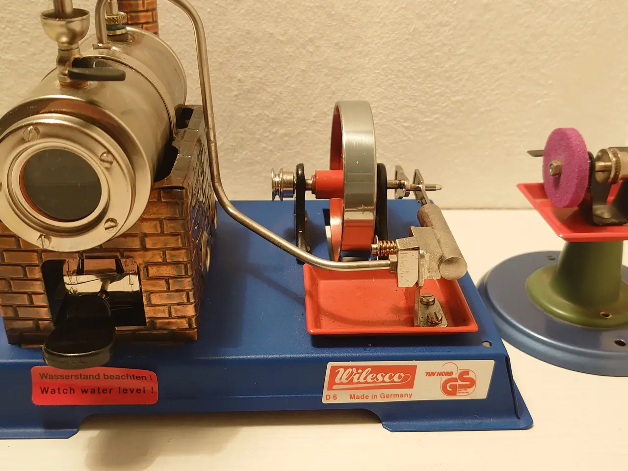 Billede 2 - Wilesco dampmaskine D6+M52 tohjulssliber mm.