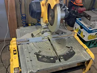 DeWalt Kap- geringssav/bordsav