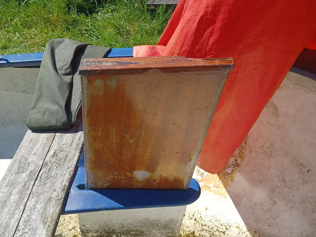 Billede 4 - Lille sejljolle med orange sejl 