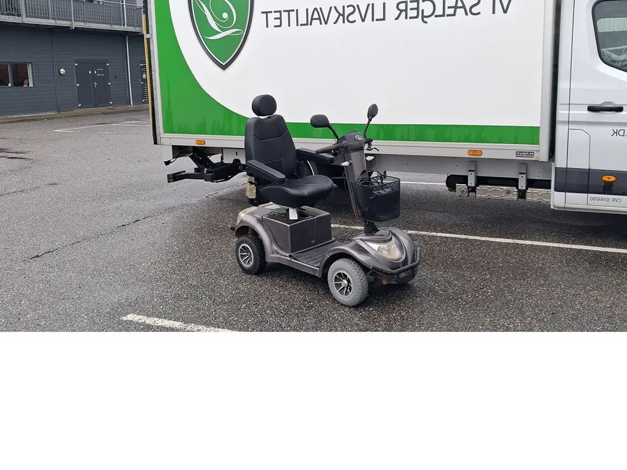 Billede 1 - LM-500 grå