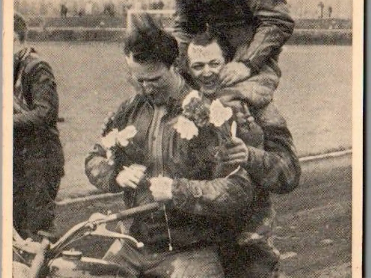 Billede 1 - Motorcykel - Erik Wincentz - Oluf Elsberg - Leif Bech - Ubrugt - Limrest !
