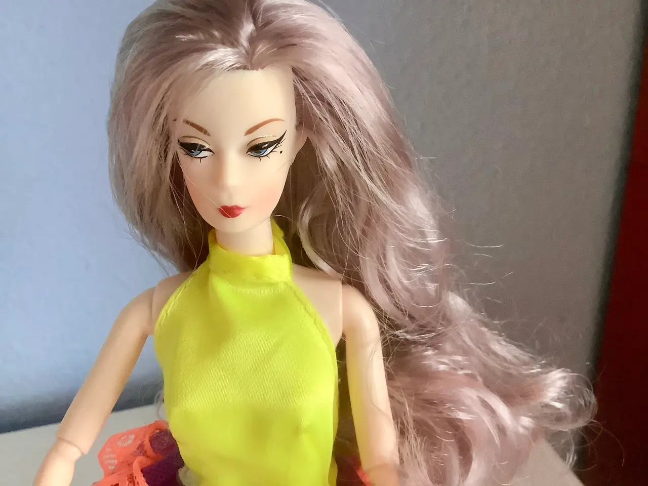 Billede 5 - Flot Modedukke i Barbie størrelse.