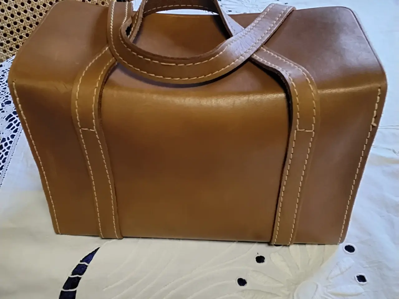 Billede 4 - Vintage kernelæder håndtaske - 28 X 14 X 18 cm