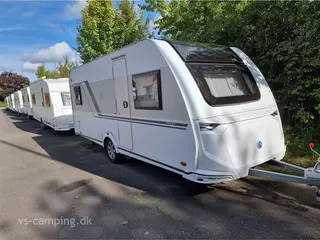 2023 - Knaus Sport 500 UF   FLOT OG ATTRAKTIV CAMPINGVOGN MED LANGT SENGEMÅL