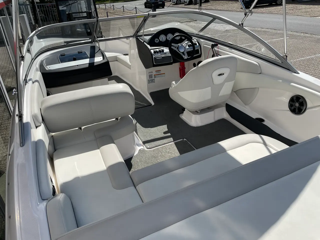 Billede 15 - 1900 ES med 200 hk Volvo Penta V6 og Brenderup bådtrailer - SOLGT