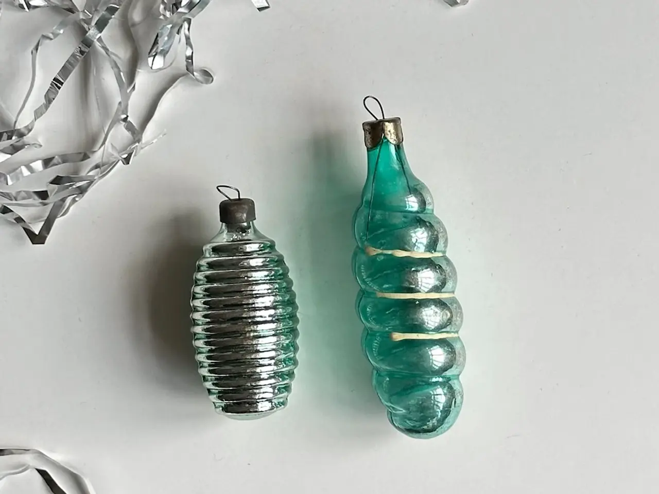 Billede 3 - Grønne ornamenter, 2 stk samlet