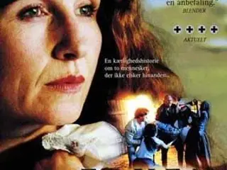 Fruen på Hamre ; NY !