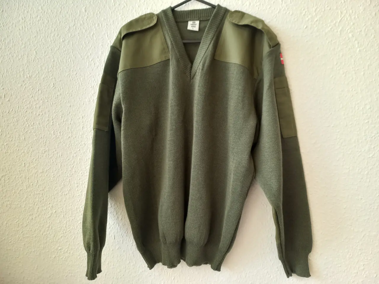 Billede 1 - Pullover M/98 – str. L – ny/ubrugt - Militær
