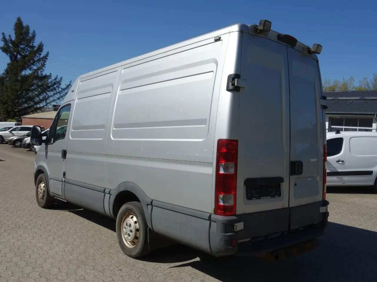 Billede 11 - Iveco Daily 3,0 35S18 Van
