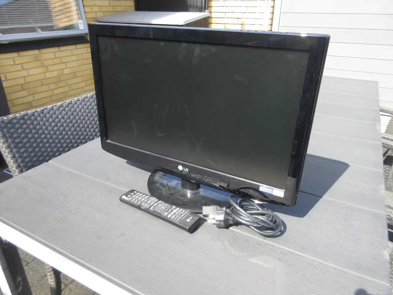Billede 2 - LG 22 LD320N