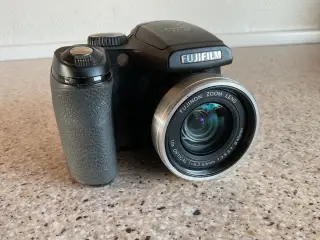Fujifilm bridgekamera med zoom
