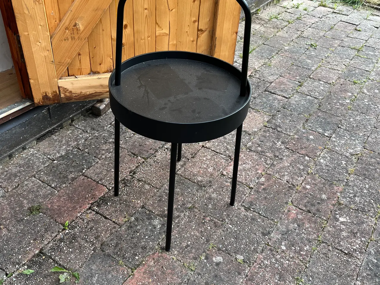Billede 1 - Ikea sidebord sort metal
