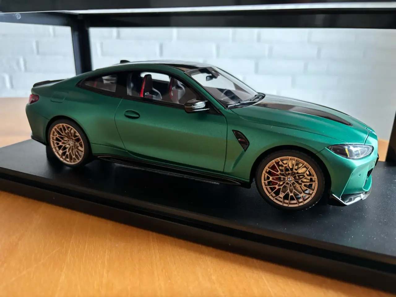 Billede 1 - BMW M4 CS 1:18