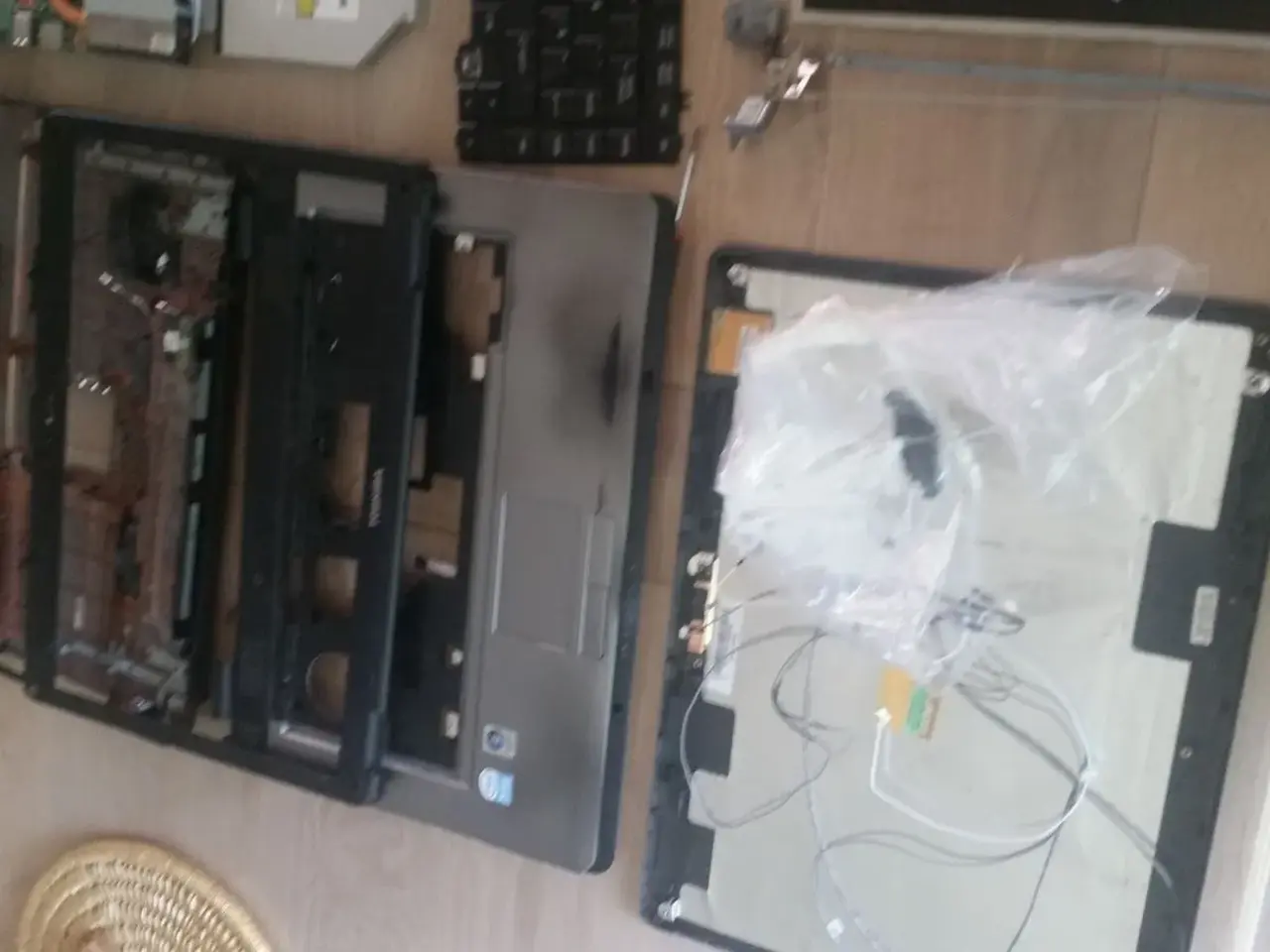 Billede 2 - Toshiba L300 sælges i dele