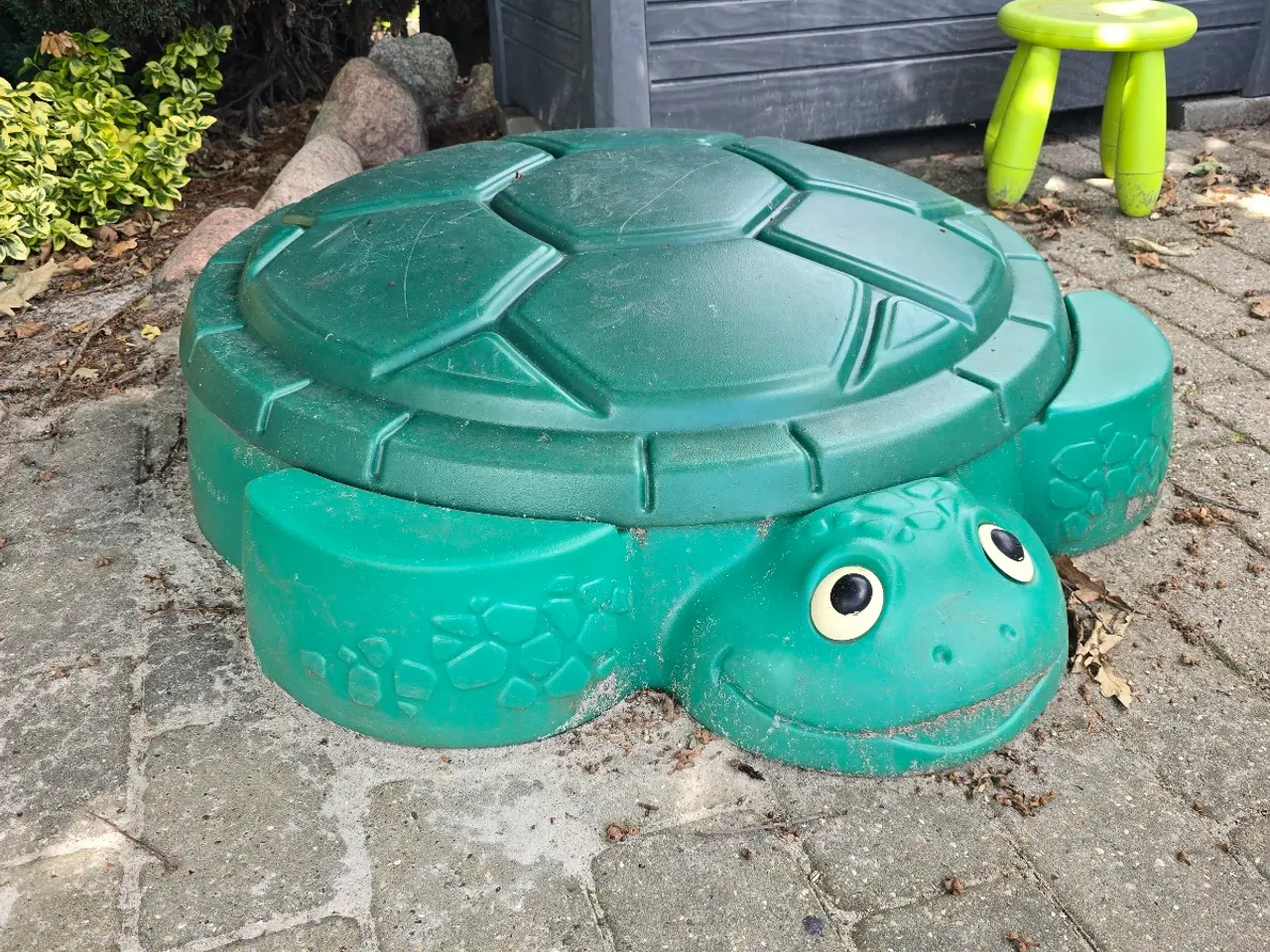 Billede 1 - Sandkasse , skildpadde