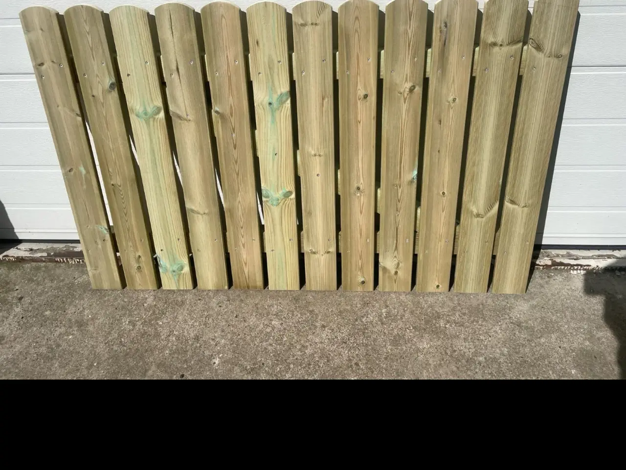 Billede 1 - Ny havelåge, B 130 cm H 85 cm