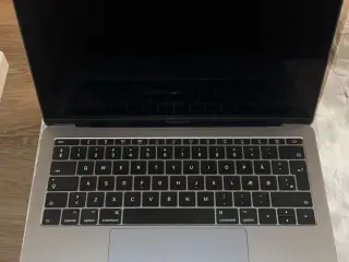 Macbook Pro 13”
