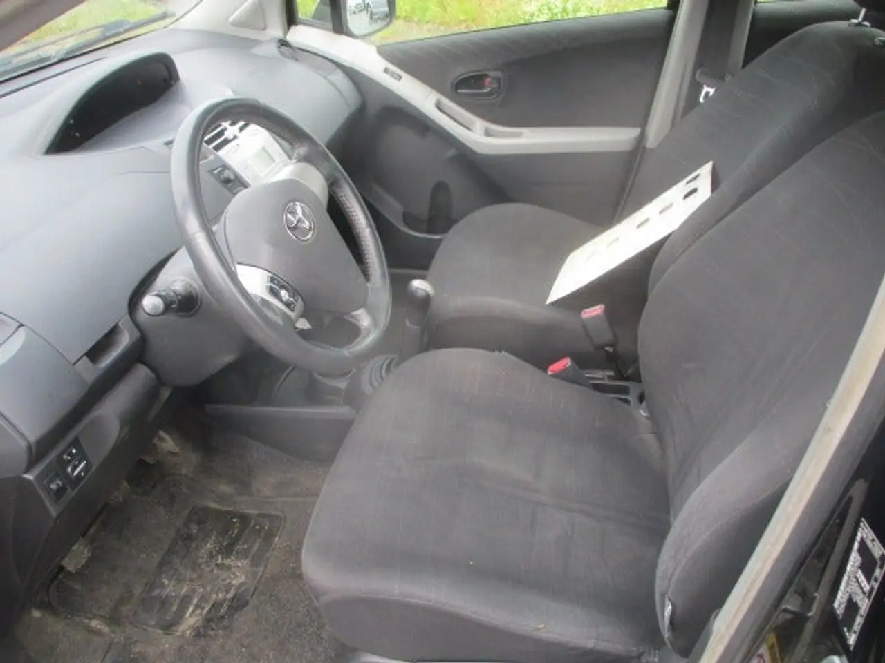 Billede 8 - Toyota Yaris 1,0 Luna