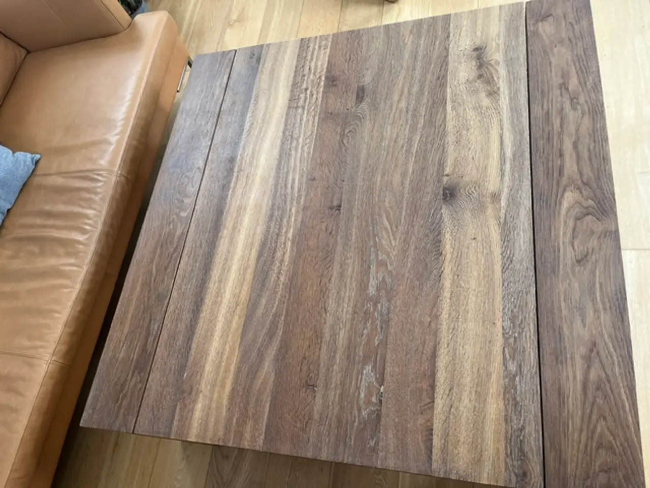 Billede 3 - Sofabord i massiv egetræ