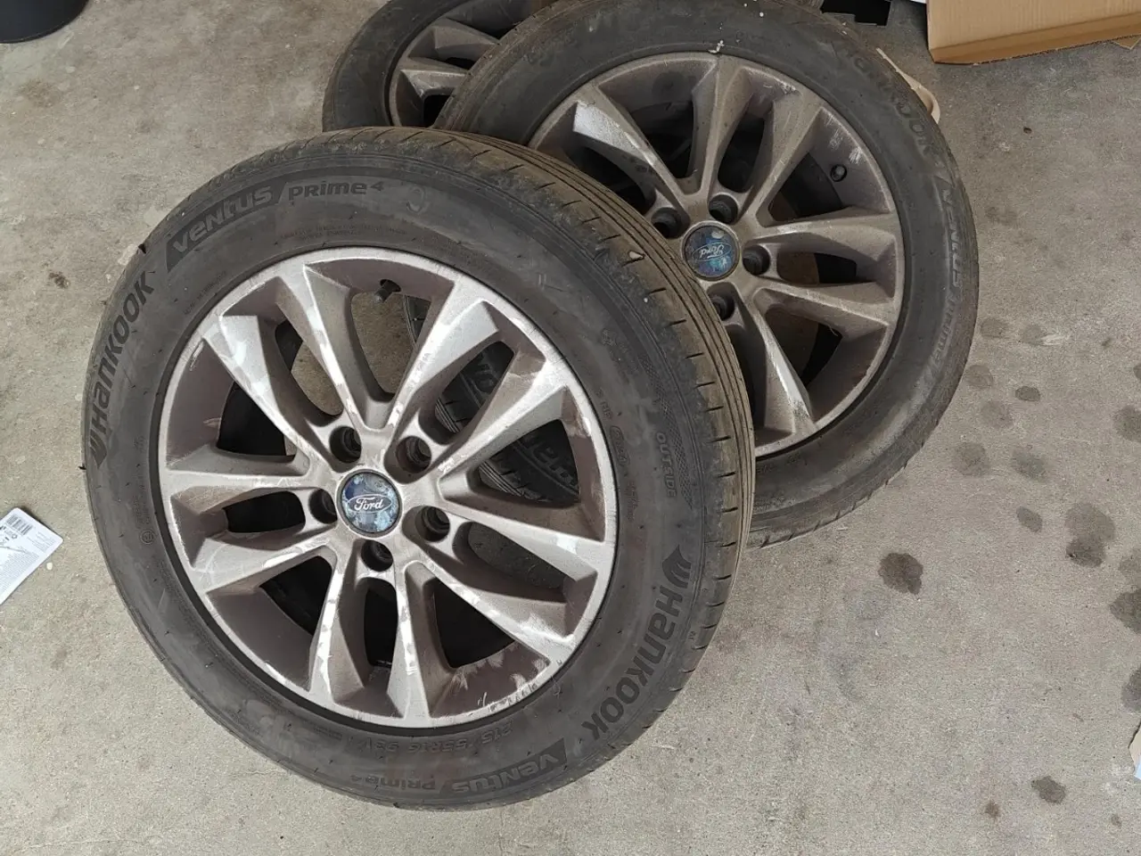 Billede 1 - Dæk med fælge ford