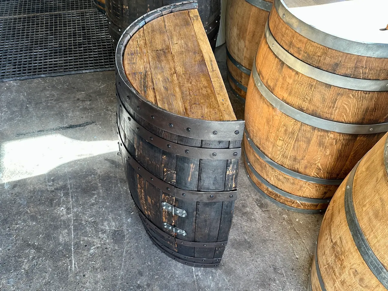 Billede 7 - Unikt barskab af ægte, skotsk whiskytønde