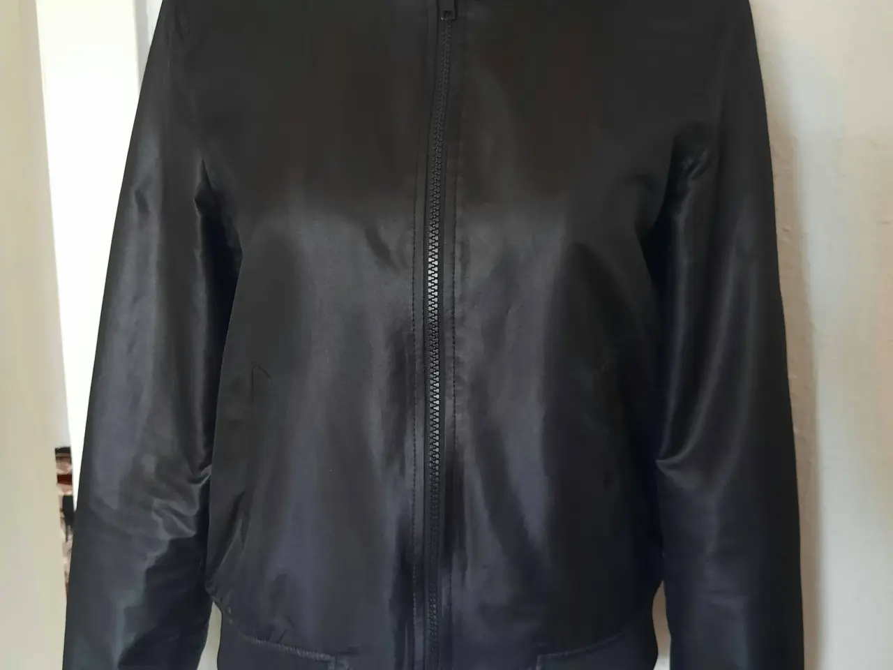 Billede 1 - Flot bomber jakke fra Noisy May