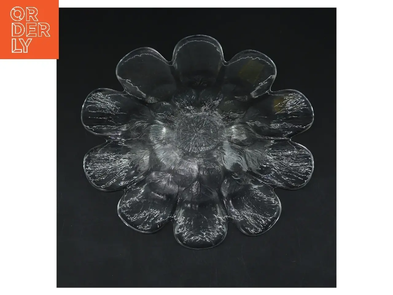 Billede 2 - Glas skål med blomsterkant (str. 18,5 cm)