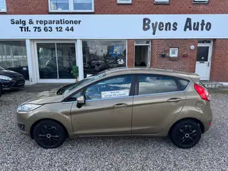 Ford Fiesta Titanium Nysyn 125HK meget Pæn
