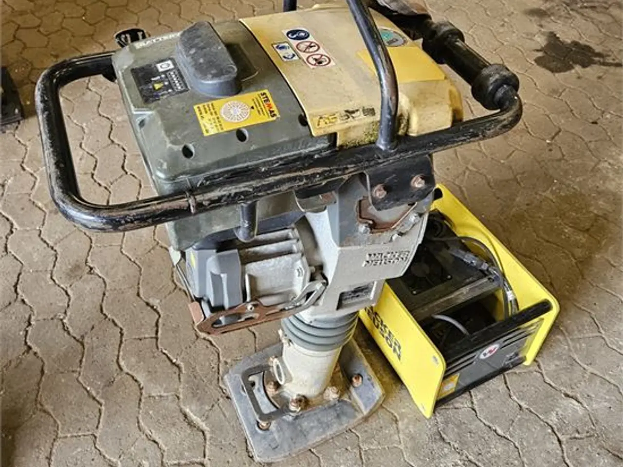Billede 1 - Wacker Neuson AS60e - 71 kg - Elektrisk vibrationsstamper / Electric vibratory rammer with charger