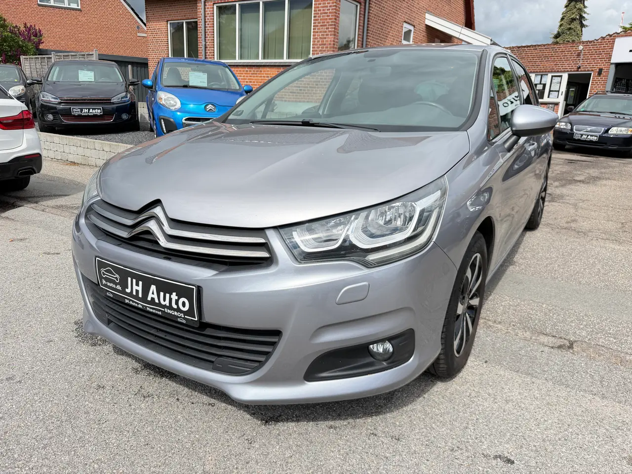 Billede 4 - Citroën C4 1,6 BlueHDi 100 Millesime 5d sælges 