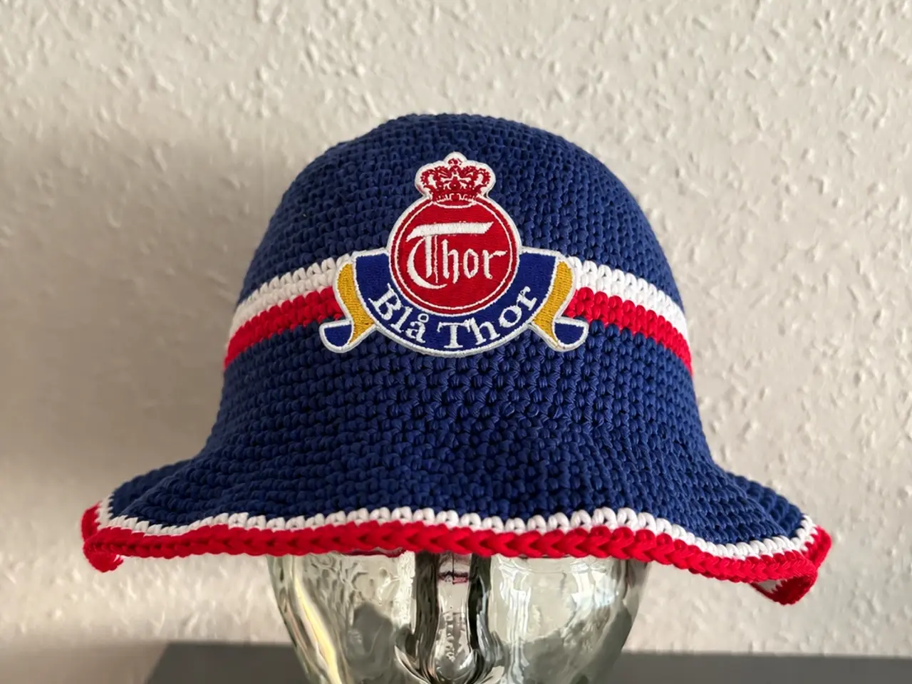 Billede 1 - Hæklet Blå Thor bøllehat