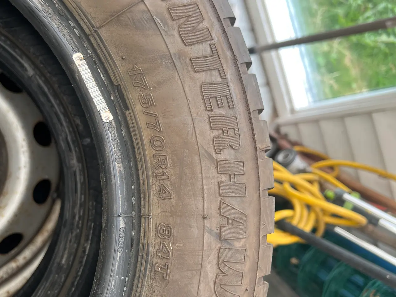 Billede 3 - 2 Stk Vinterdæk 175/70R14