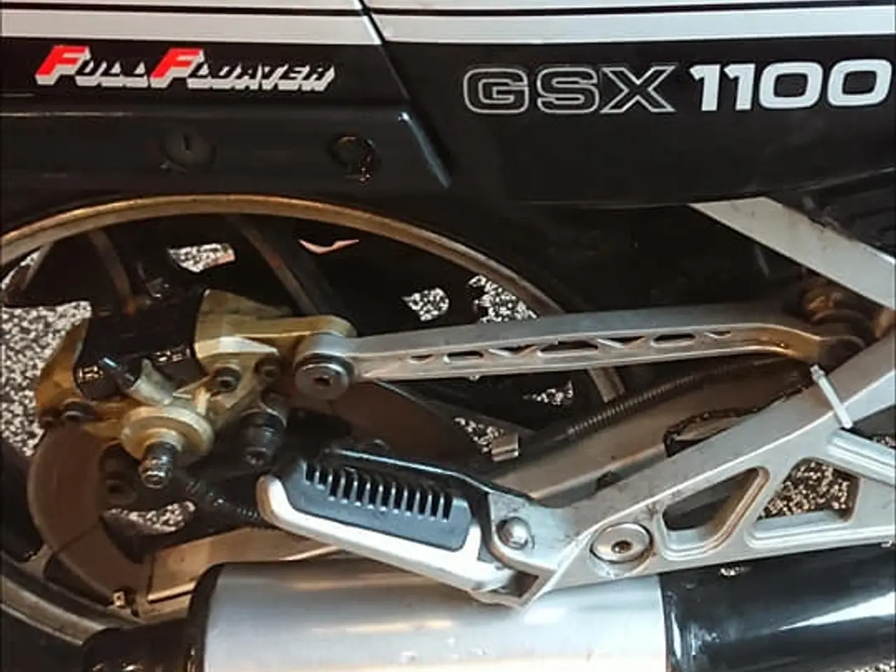 Billede 4 - suzuki gsx 1100 ef dele