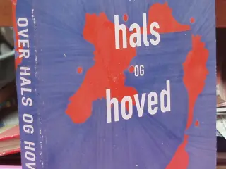 Over hals og hoved af Gorm Rasmussen