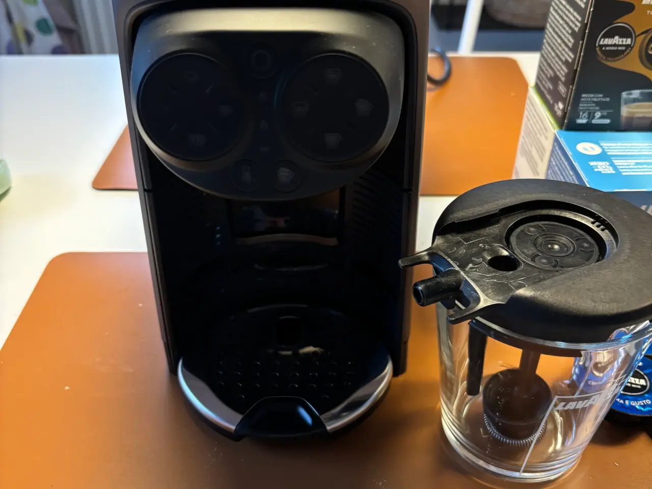 Billede 3 - Lavazza Deseá kapsel kaffemaskine