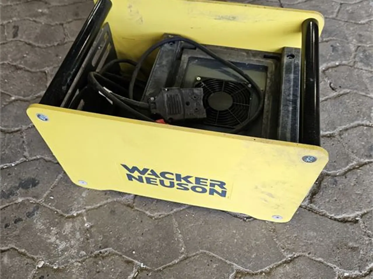 Billede 15 - Wacker Neuson AS60e - 71 kg - Elektrisk vibrationsstamper / Electric vibratory rammer with charger