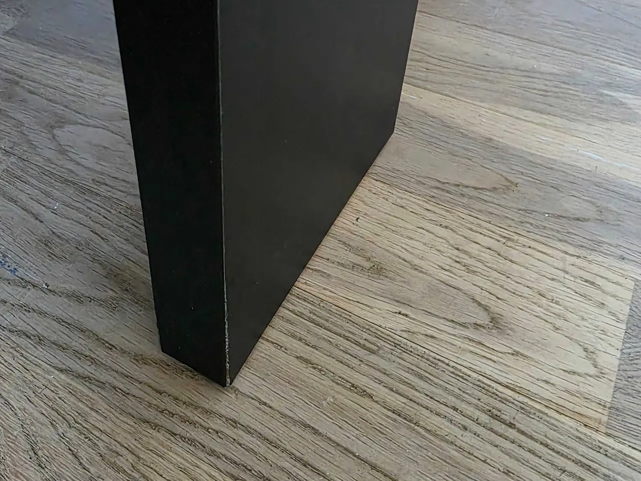 Billede 4 - To enkelte reoler