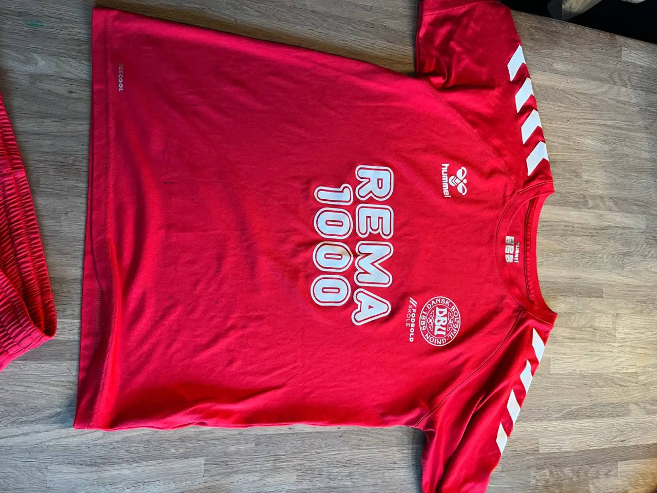 Billede 2 - Hummel sjortssæt str. 176