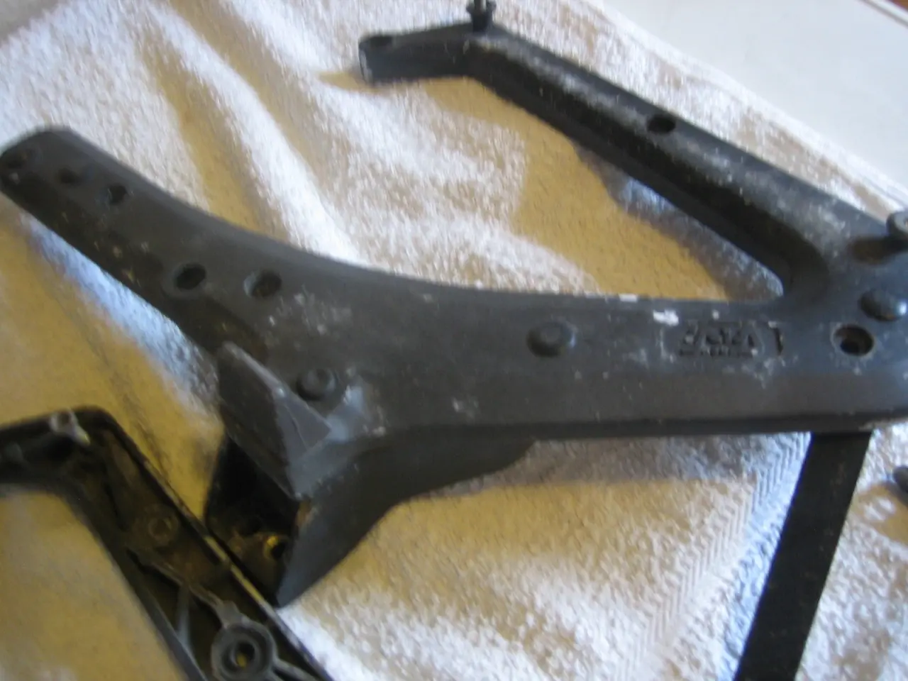 Billede 5 - Moto guzzi SP3 Cali 3 mm taskeholder Givi