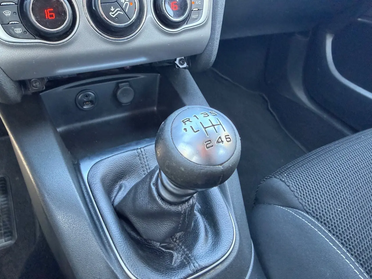 Billede 12 - Citroën C4 1,6 BlueHDi 120 Feel