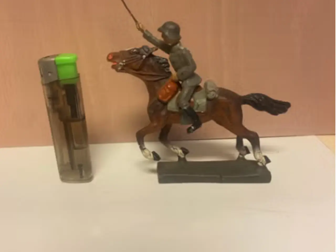 Billede 1 - Kavalerist i gallop.