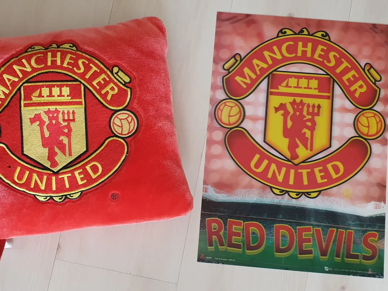 Billede 1 - Manchester United pude og hologram