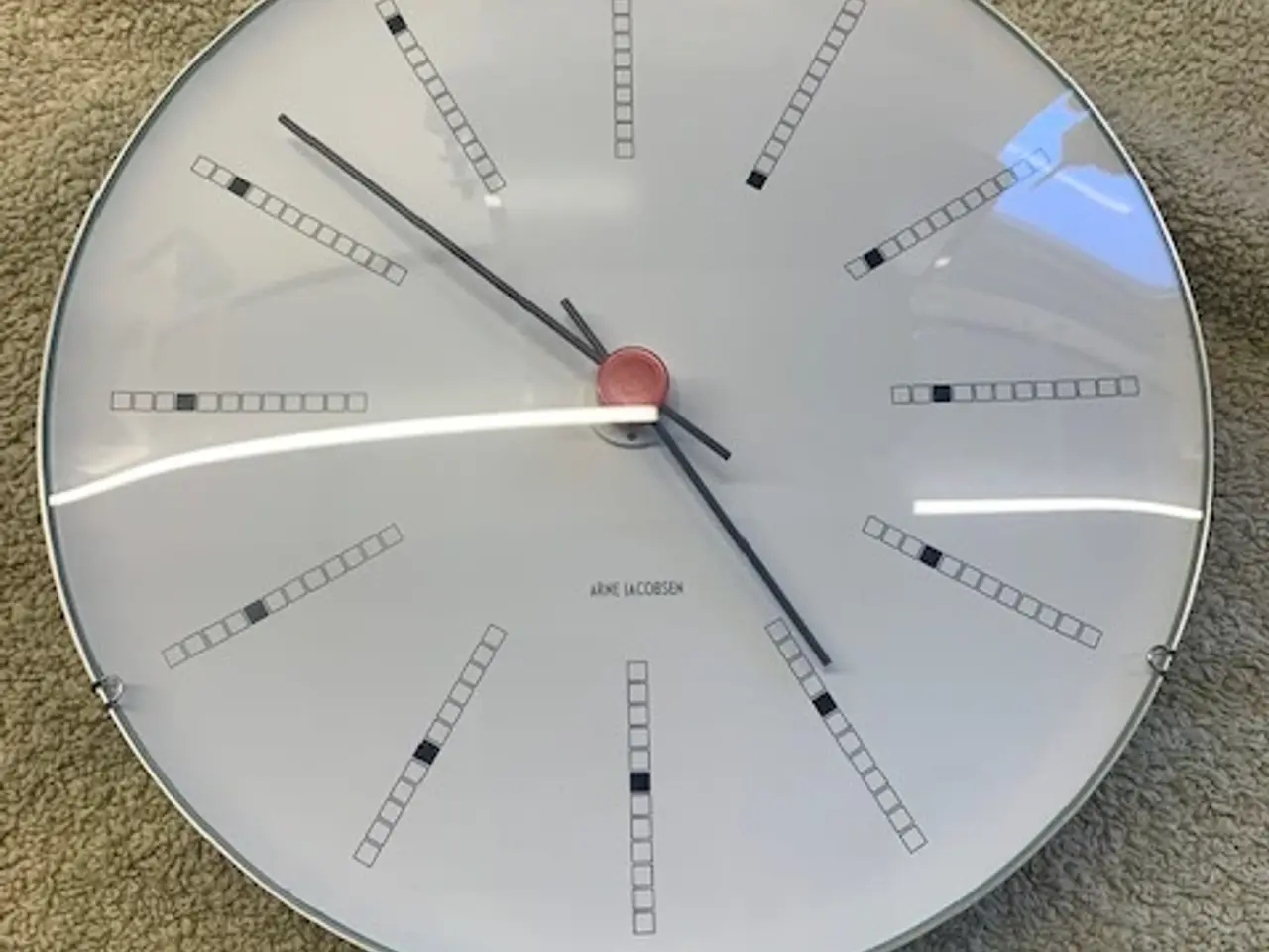 Billede 1 - Vægur, Arne Jacobsen