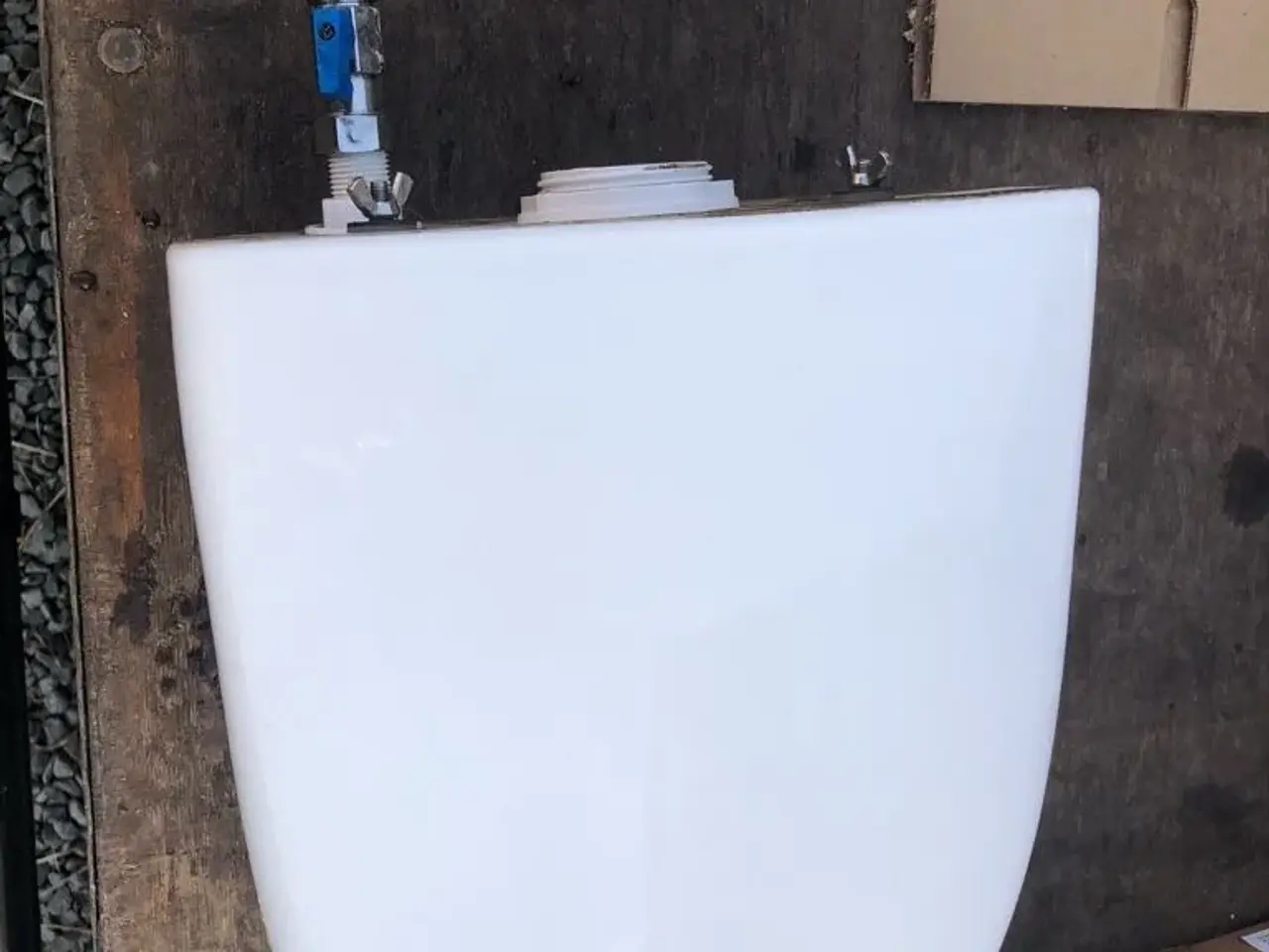 Billede 2 - Toilet -  nye dele