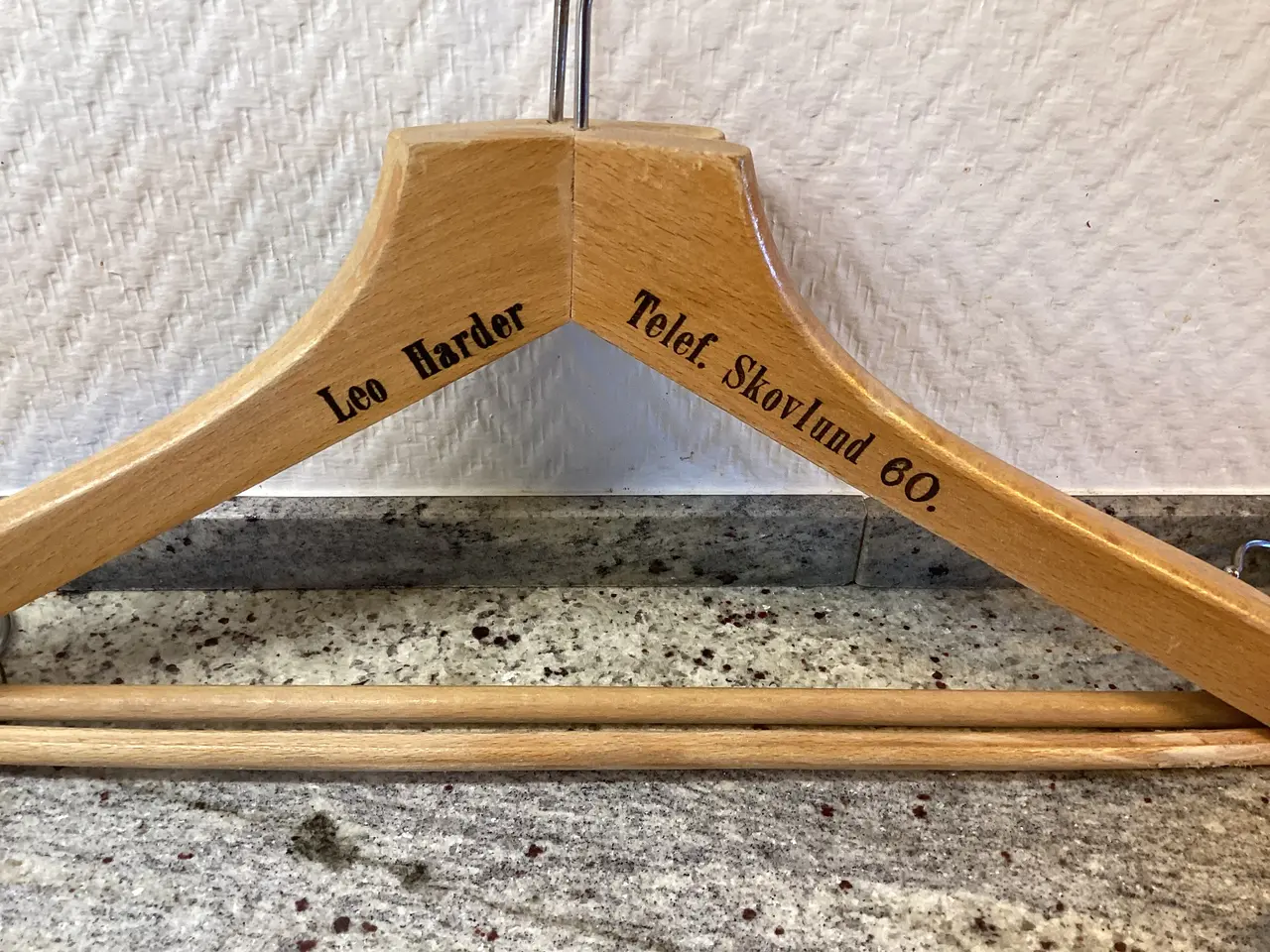 Billede 1 - Retro bøjler fra ældre tøjbutikker