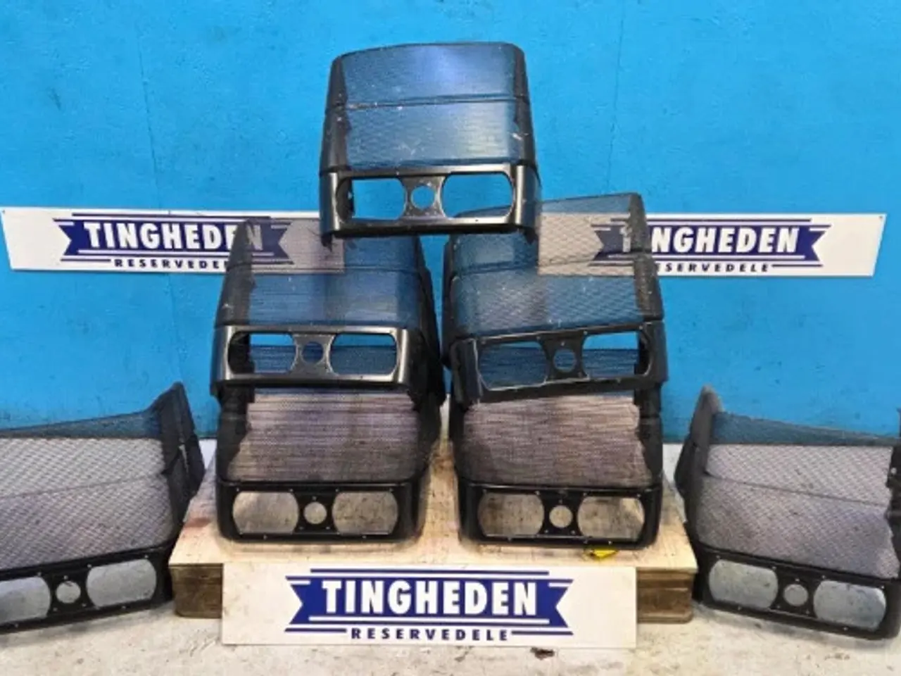 Billede 11 - New Holland TN75F Gitter 5177164 7Stk