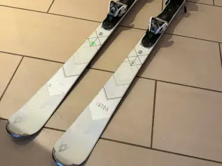 Völkl Flair SC Ski med Marker bindinger - dame str