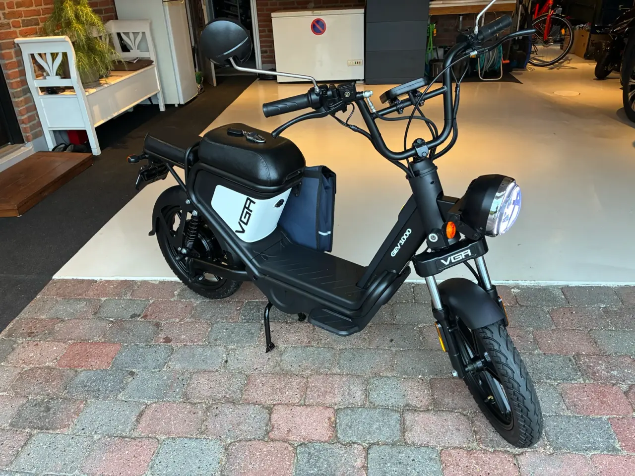 Billede 1 - Vga GeV 1000 el 30. 290 km