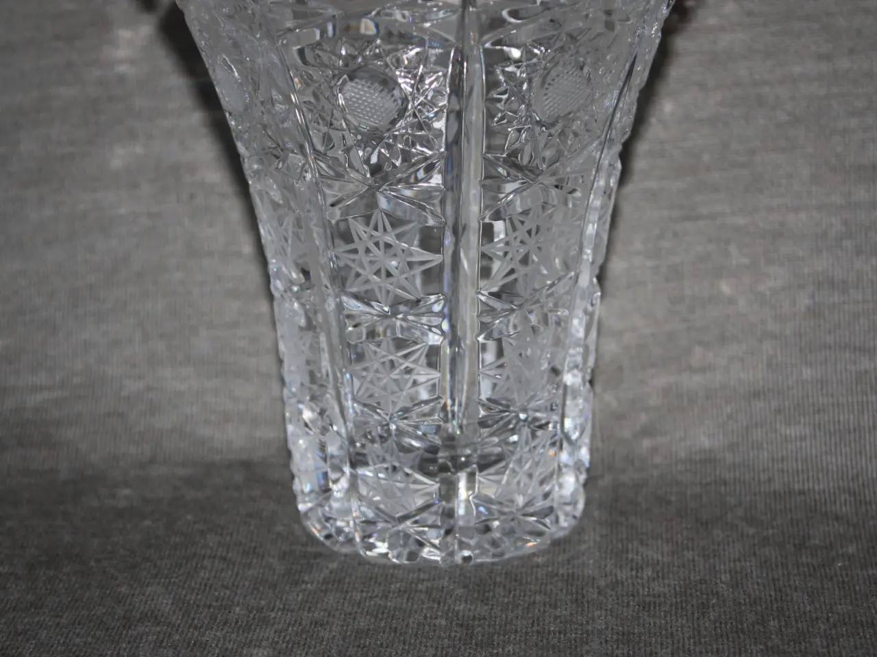 Billede 3 - Rogaska krystal vase højde 15 cm med 1 fejl